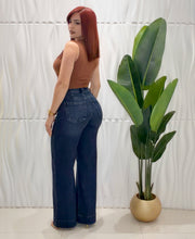 Cargar imagen en el visor de la galería, Vibrant Hight Waist Jeans
