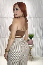 Cargar imagen en el visor de la galería, Chocolate Crop Top
