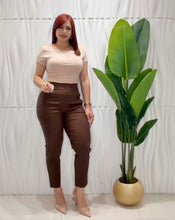 Cargar imagen en el visor de la galería, Chocolate Trouser Pant
