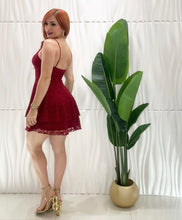 Cargar imagen en el visor de la galería, Flare Burgundy Dress
