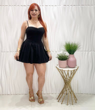 Cargar imagen en el visor de la galería, Black Corset Romper
