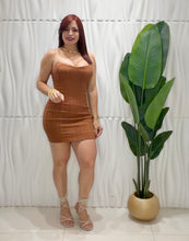 Cargar imagen en el visor de la galería, Camel Dress
