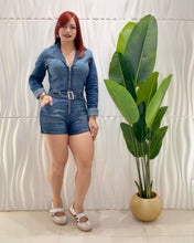 Cargar imagen en el visor de la galería, Long Sleeve Denim Romper
