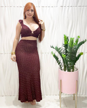 Cargar imagen en el visor de la galería, Burgundy Top &amp; Skirt Set
