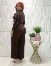 Cargar imagen en el visor de la galería, Chocolate Blazer &amp; Pant Set
