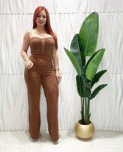 Cargar imagen en el visor de la galería, Mocha Jumpsuit
