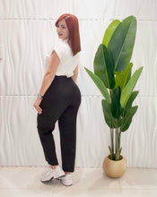 Cargar imagen en el visor de la galería, Trouser Black Pant
