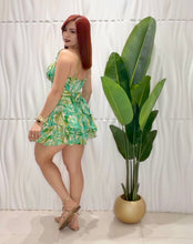 Cargar imagen en el visor de la galería, Green Romper
