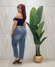 Cargar imagen en el visor de la galería, Barrel Light Jeans
