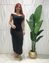 Cargar imagen en el visor de la galería, Black Midi Dress
