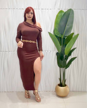 Cargar imagen en el visor de la galería, Chocolate Off Shoulder Skirt Set
