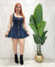 Cargar imagen en el visor de la galería, Denim Dress
