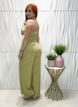 Cargar imagen en el visor de la galería, Sage Top &amp; Pants Set
