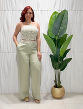Cargar imagen en el visor de la galería, Lace Sage Top &amp; Pant Set
