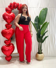 Cargar imagen en el visor de la galería, Red Palazzo Pant
