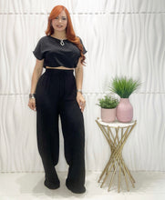 Cargar imagen en el visor de la galería, Black Top &amp; Palazzo Set
