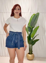 Cargar imagen en el visor de la galería, Basic Mom Tshirt
