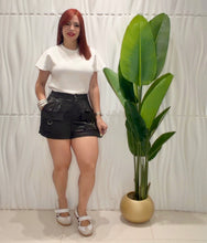 Cargar imagen en el visor de la galería, Black Cargo Short
