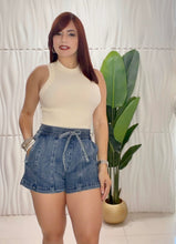 Cargar imagen en el visor de la galería, Basic Chic Top
