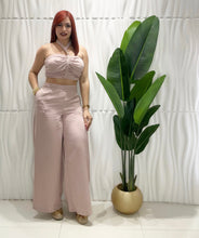 Cargar imagen en el visor de la galería, Mauve Top &amp; Palazzo Set
