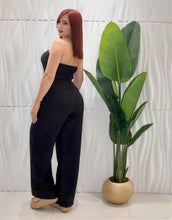 Cargar imagen en el visor de la galería, Black Embroidery Set
