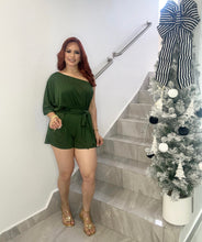 Cargar imagen en el visor de la galería, Olive One Shoulder Romper
