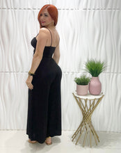 Cargar imagen en el visor de la galería, Black Top &amp; Palazzo Set
