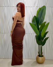 Cargar imagen en el visor de la galería, Chocolate Halter Dress
