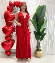 Cargar imagen en el visor de la galería, Elegant Red Dress
