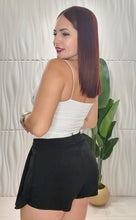Cargar imagen en el visor de la galería, Cristal Crop Top
