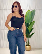 Cargar imagen en el visor de la galería, Lycra Lace Body Suit

