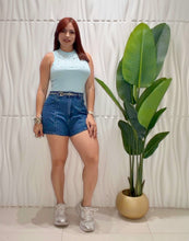 Cargar imagen en el visor de la galería, Hight Waist Short Jeans
