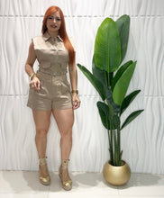 Cargar imagen en el visor de la galería, Nude Three Piece Set

