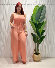 Cargar imagen en el visor de la galería, Peach Jumpsuit
