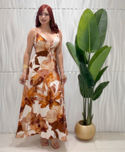 Cargar imagen en el visor de la galería, Sunset Maxi Dress
