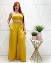 Cargar imagen en el visor de la galería, Mustard Palazzo Set
