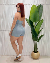 Cargar imagen en el visor de la galería, Denim Halter Romper
