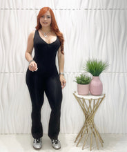 Cargar imagen en el visor de la galería, Basic Black Jumpsuit
