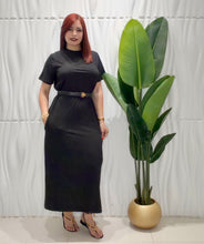 Cargar imagen en el visor de la galería, Black Tshirt Dress
