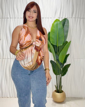 Cargar imagen en el visor de la galería, Halter Fashion Top
