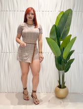 Cargar imagen en el visor de la galería, Brown Top &amp; Skort Set
