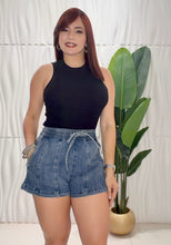 Cargar imagen en el visor de la galería, Basic Chic Top
