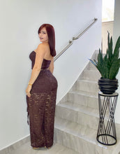 Cargar imagen en el visor de la galería, Chocolate Lace Top &amp; Pantoja Set
