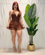 Cargar imagen en el visor de la galería, Chocolate Mousse Lace Dress

