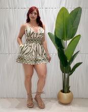 Cargar imagen en el visor de la galería, Sage Summer Romper
