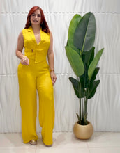 Cargar imagen en el visor de la galería, Lime Top &amp; Palazzo Set
