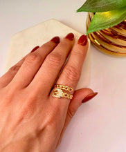 Cargar imagen en el visor de la galería, Belt Ring
