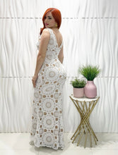 Cargar imagen en el visor de la galería, White Crochet Formal Dress
