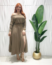 Cargar imagen en el visor de la galería, Olive Dress
