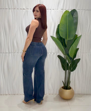 Cargar imagen en el visor de la galería, Italia Hight Waist Jeans
